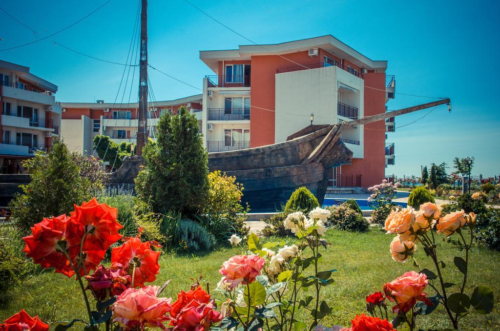 סבטי ולאס Privilege Fort Beach Apartments מראה חיצוני תמונה