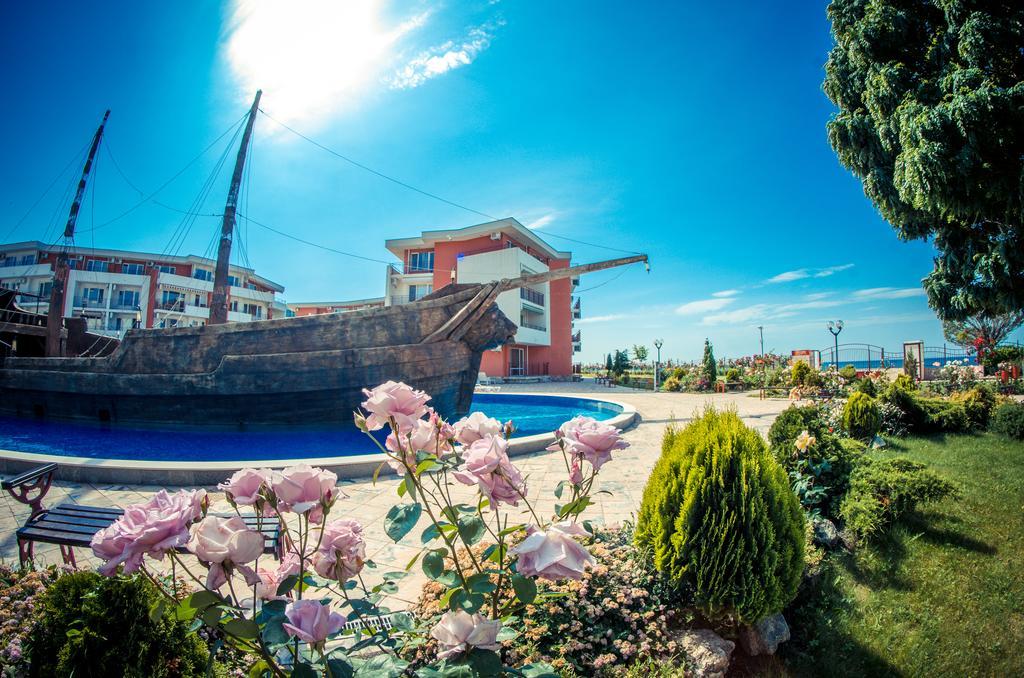 סבטי ולאס Privilege Fort Beach Apartments מראה חיצוני תמונה